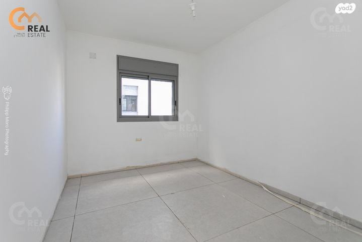 דירת גן, אהוד, שמבור, חיפה