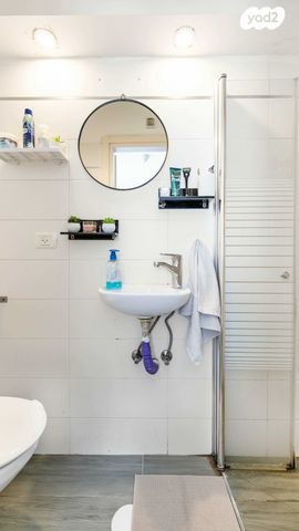 דירה, נווה יהושע, נווה יהושע, ערמונים, רמת גן