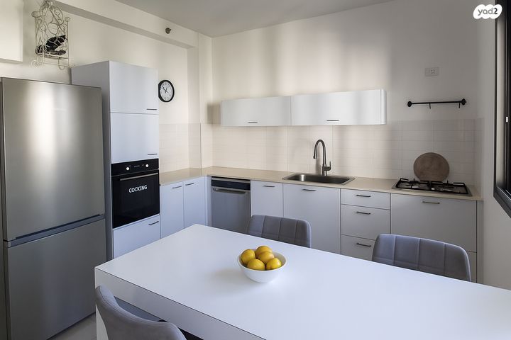 דירה, הוד השרון