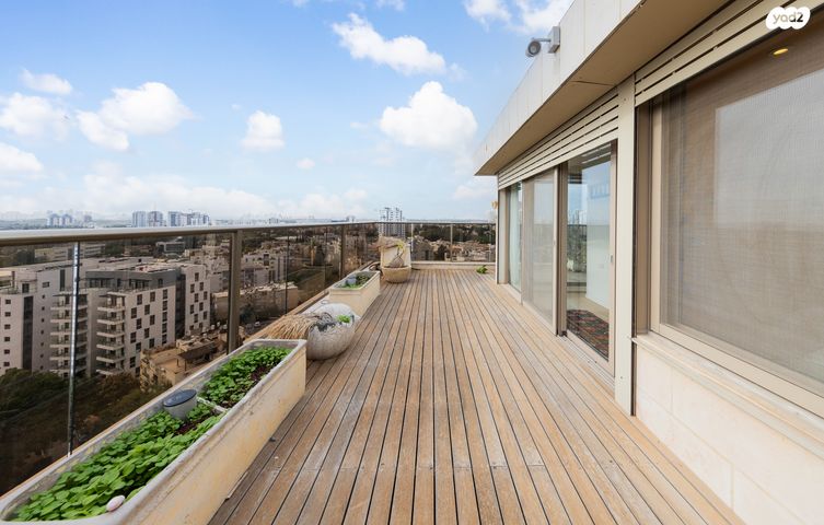 דופלקס, מגדיאל, הוד השרון