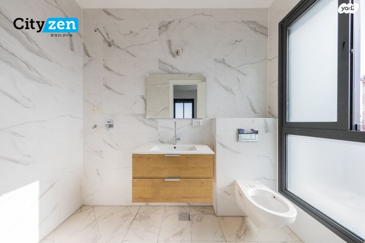 דירה, אמנון ליפקין שחק 3, נוף הטיילת, נתניה