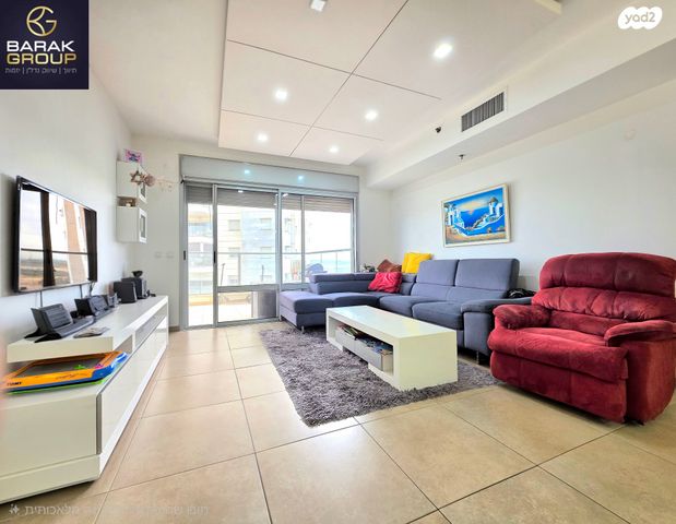 דירה, אלונים 26, קרית השרון, נתניה