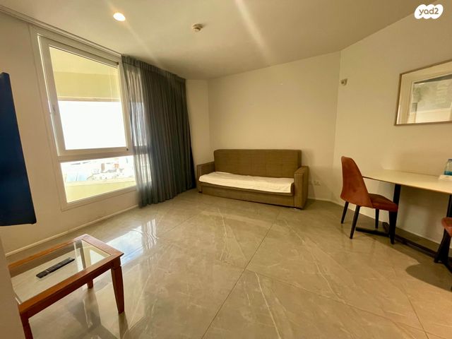 דירה, דרך בן גוריון 99, דרום מערב ותיק, בת ים