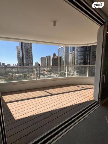 דירה, ארלוזורוב 82, שכונת הראשונים, רמת גן