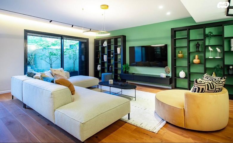 דופלקס, תל אביב יפו