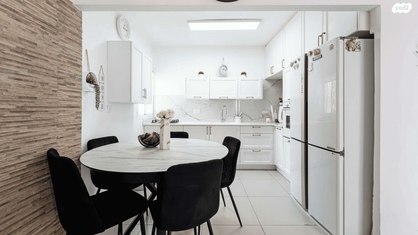 דירה, נווה יהושע, נווה יהושע, ערמונים, רמת גן