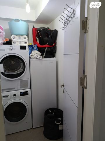 דירה, יהושע בן נון, קרית ארבע