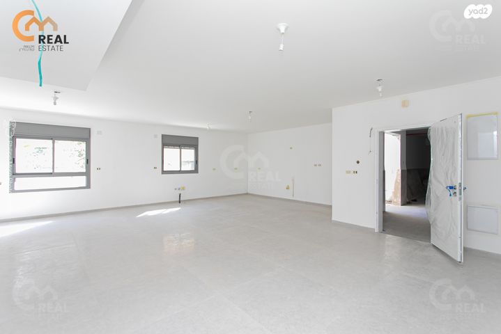 דירת גן, אהוד, שמבור, חיפה