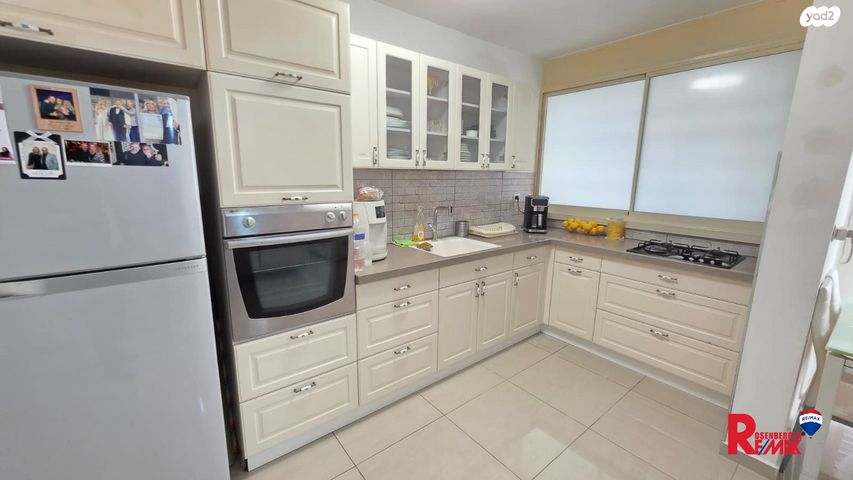 דירה, אברבנאל 3, רמב"ם, ראשון לציון