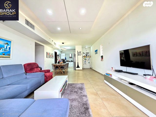 דירה, אלונים 26, קרית השרון, נתניה