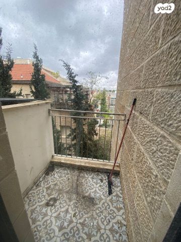 דירה, החי"ם, קטמון הישנה, ירושלים