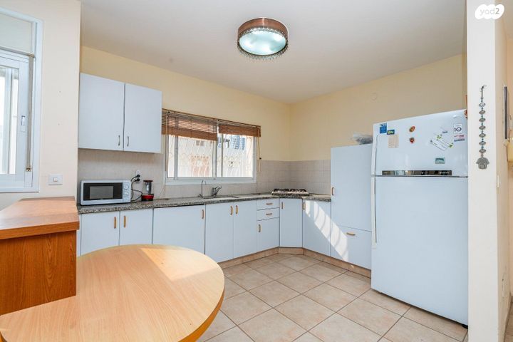 דירה, הלל יפה 38, מרכז העיר, חדרה