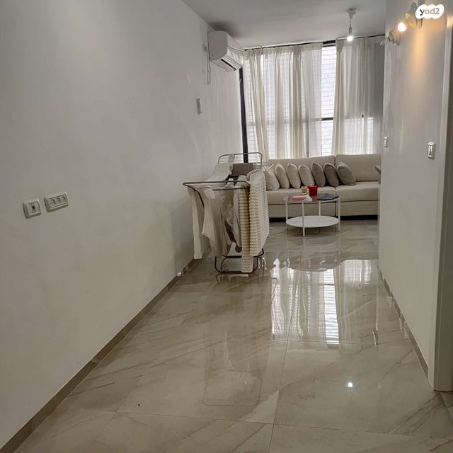 דירה, רמז, מערב ותיק, ראשון לציון