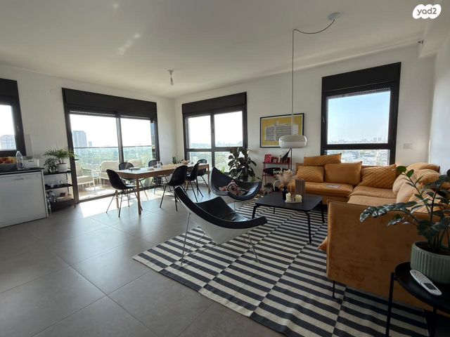 דירה, דרך משה דיין, כפיר, נווה כפיר, תל אביב יפו