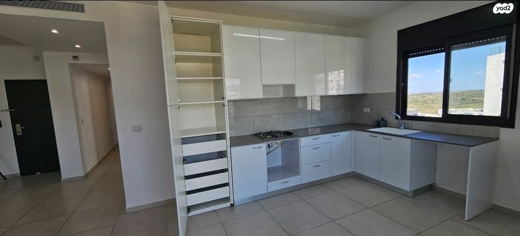 דירה, לוי אשכול, מורשת, מודיעין מכבים רעות