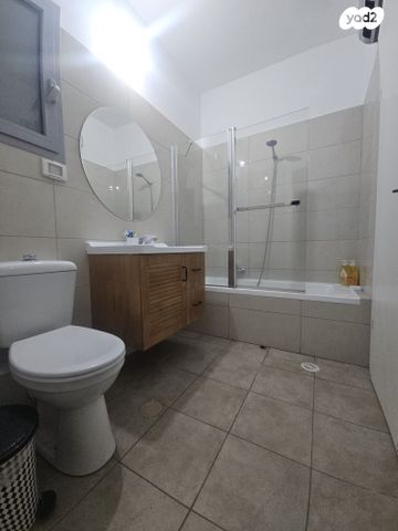 דירה, שדרות