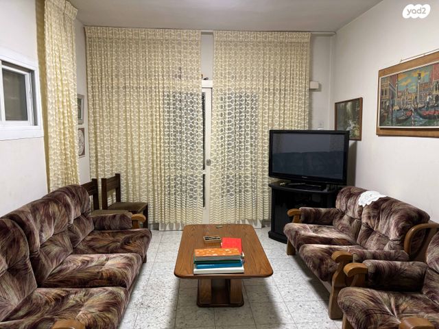 דירת גן, חיים אשר 7, שפרינצק, רמלה