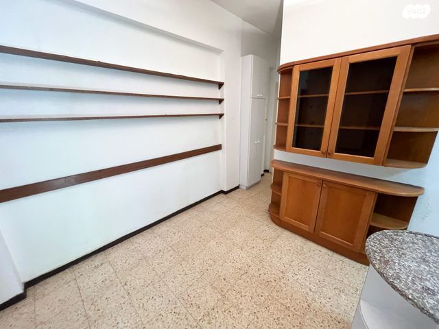 דירה, שדרות מוצקין, הצפון הישן - צפון, תל אביב יפו