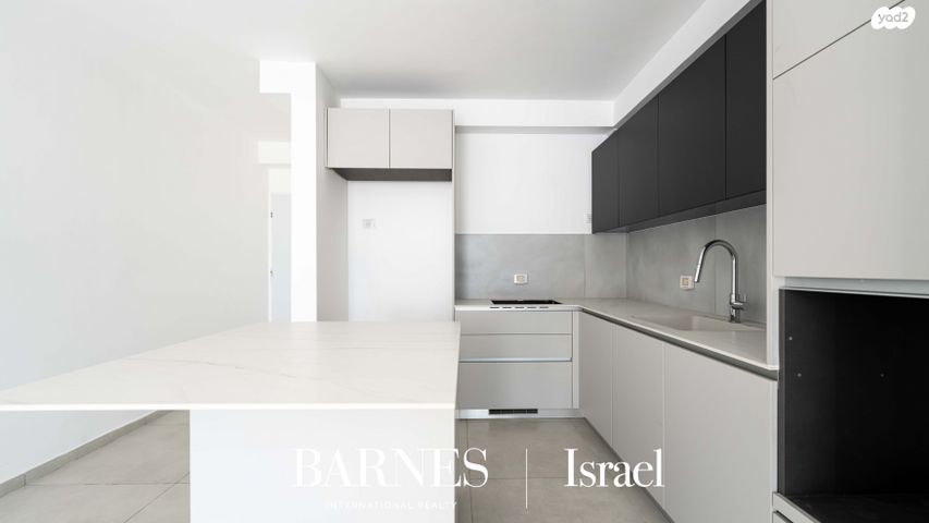 דירה, סוקולוב 18, בת ים