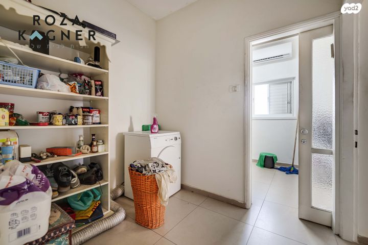 דירה, אנילביץ' 29, לב העיר, בת ים