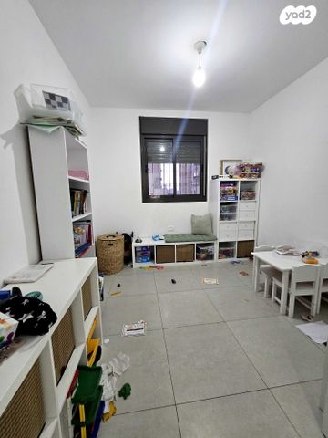 דירה, בית שמש