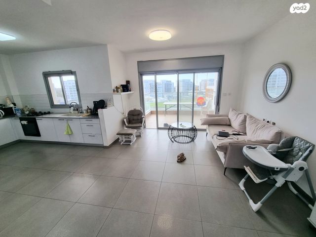 דירה, נתיבות