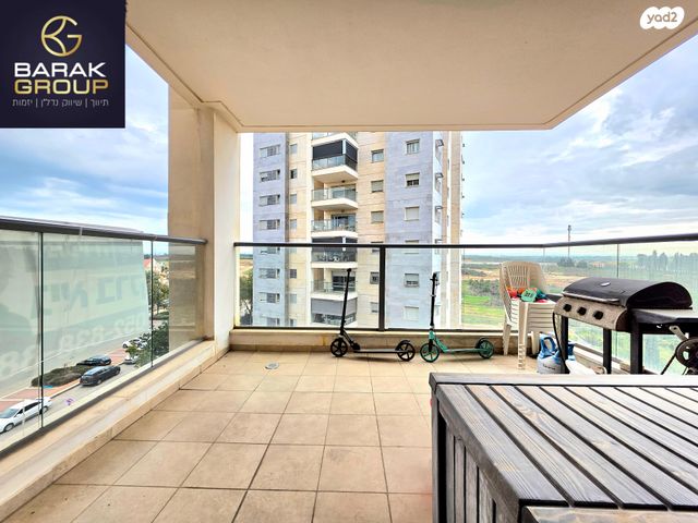 דירה, אלונים 26, קרית השרון, נתניה