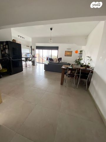 דירה, החי"ם, קטמון הישנה, ירושלים