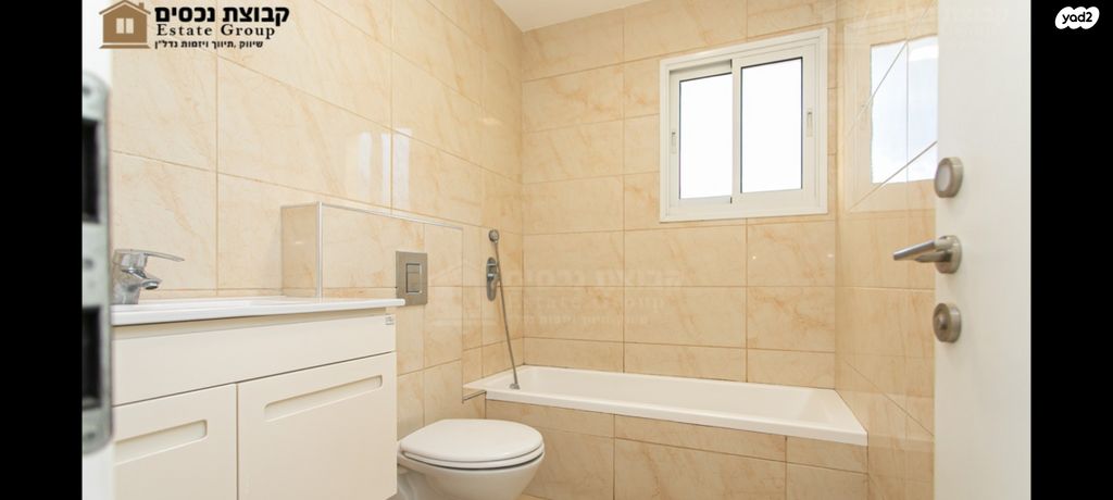 גג/ פנטהאוז, טשרניחובסקי, כרמל צרפתי, חיפה