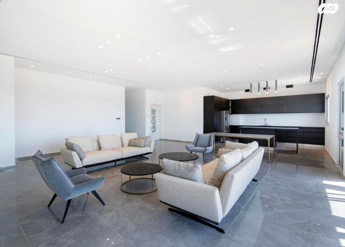 גג/ פנטהאוז, שאר העיר, הרצליה