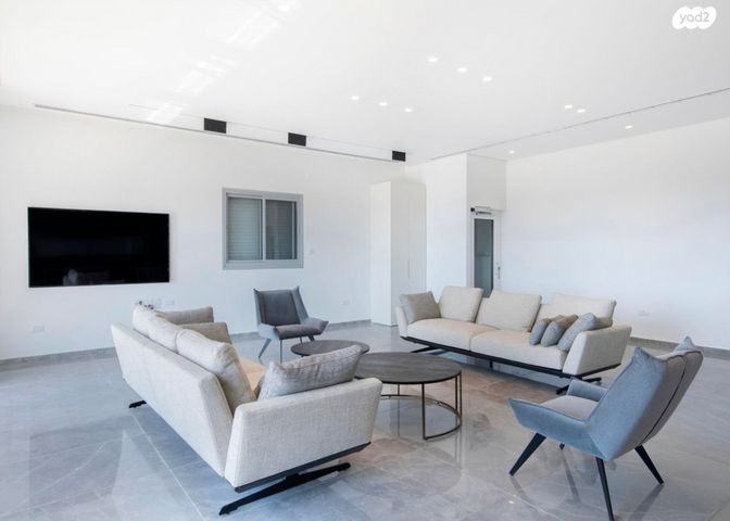 גג/ פנטהאוז, שאר העיר, הרצליה