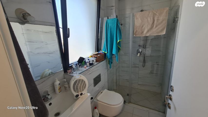 דירה, יאיר רוזנבלום, נווה זמר, רעננה