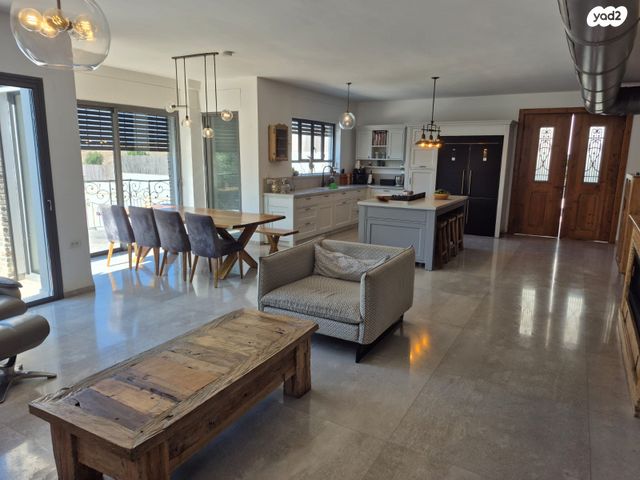 בית פרטי/ קוטג', פוריה עילית