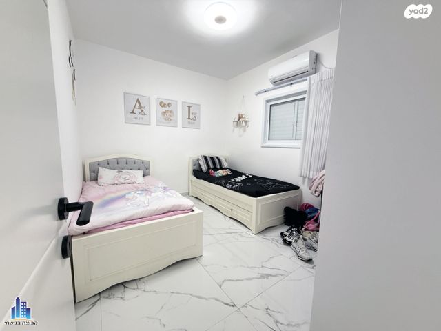 דירה, שדרות בר אילן 32, דרום מערב ותיק, בת ים