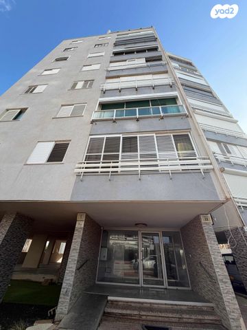 דירה, המעפילים 22, צפון מערב מרכז העיר, נתניה