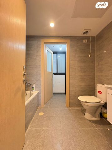 דירה, משה לוי, נאות שמיר, רמלה