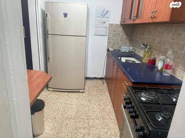 דירה, הראשונים, שלומי