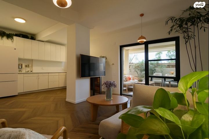 דירת גן, תל אביב יפו