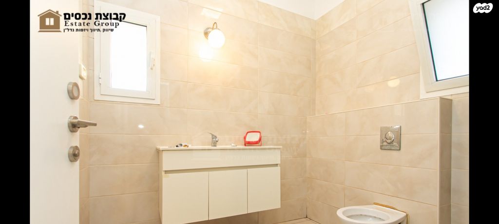 גג/ פנטהאוז, טשרניחובסקי, כרמל צרפתי, חיפה