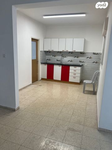 דירה, רותם, הר יונה, נצרת עילית / נוף הגליל