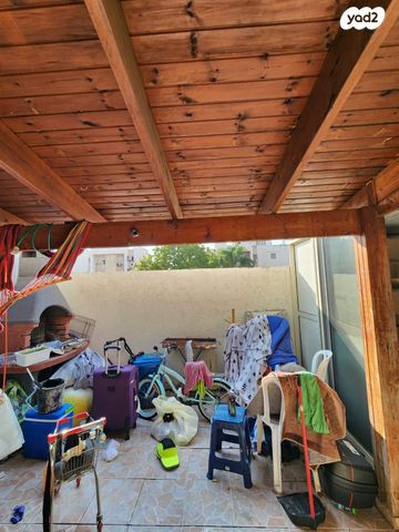 דירת גן, הפלג, חדרה