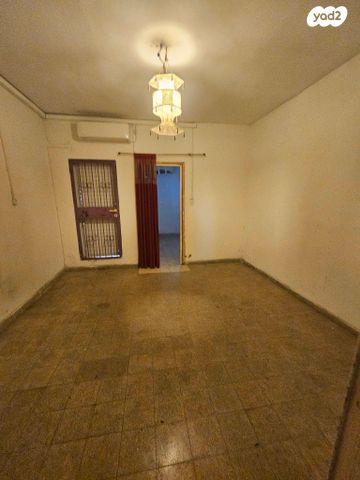 דירת גן, אצ"ל, רמת עמידר, רמת גן