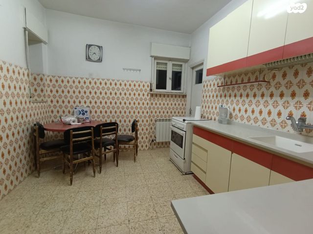 דירה, הרב ריינס, קרית משה, ירושלים