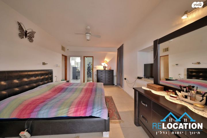 דו משפחתי, קרית אתא