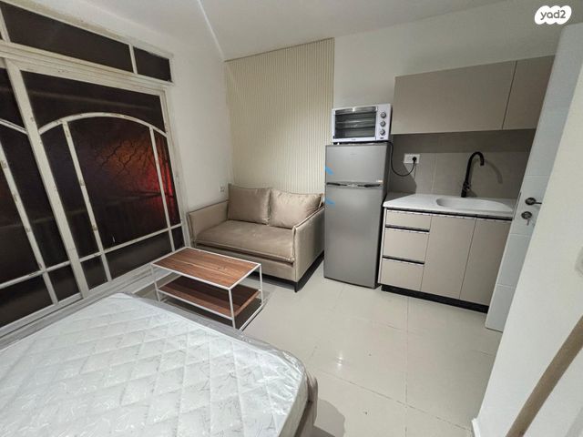 דירה, שכונה א', באר שבע