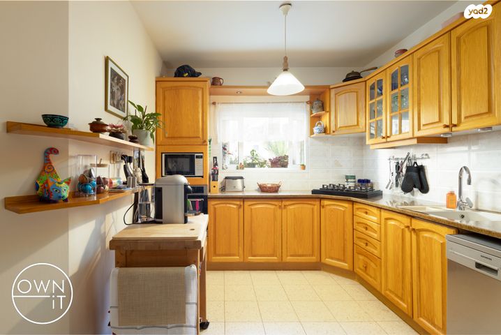 דירה, הוד השרון