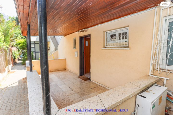 דירת גן, הגולן, תל אביב יפו