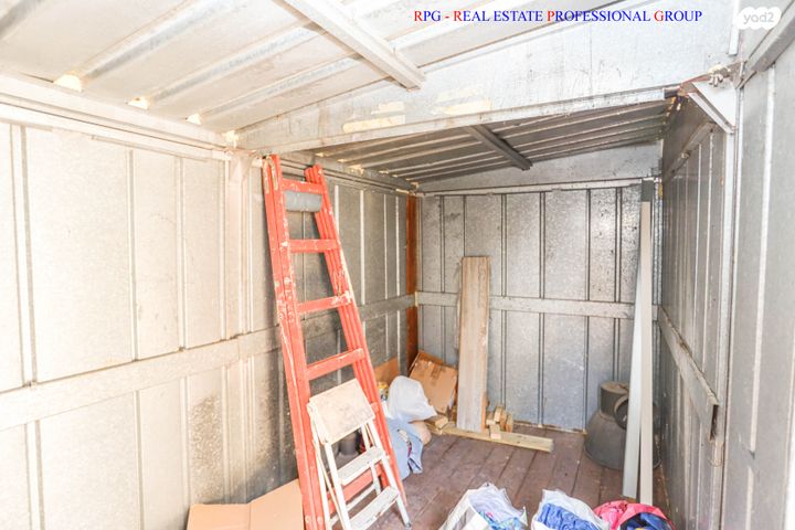 דירת גן, הגולן, תל אביב יפו