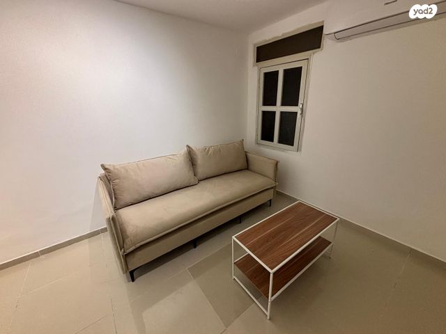 דירה, שכונה א', באר שבע