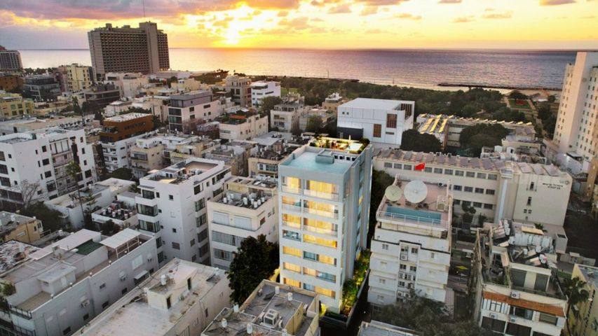 דירה למכירה בתל אביב יפו (תיווך) — 2